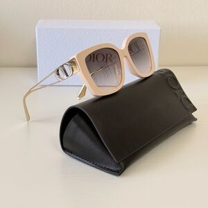 New! Dior Blush Sunglasses, 30Montaigne S13F 43A2, Authentic